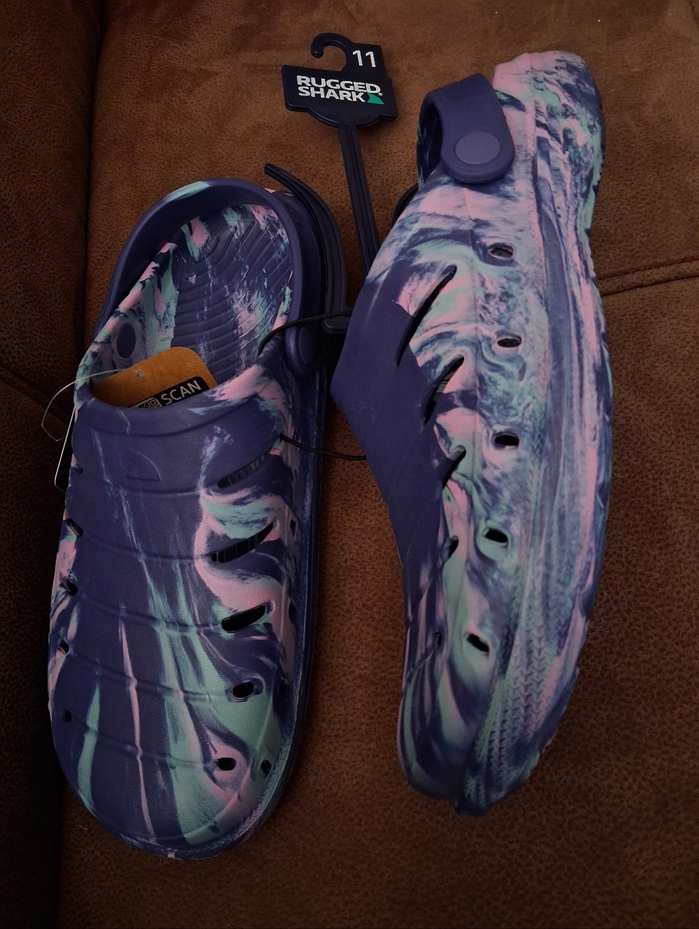 Rugged Shark Women's Navy/Pink/Aqua Clog Sandals - Size 11